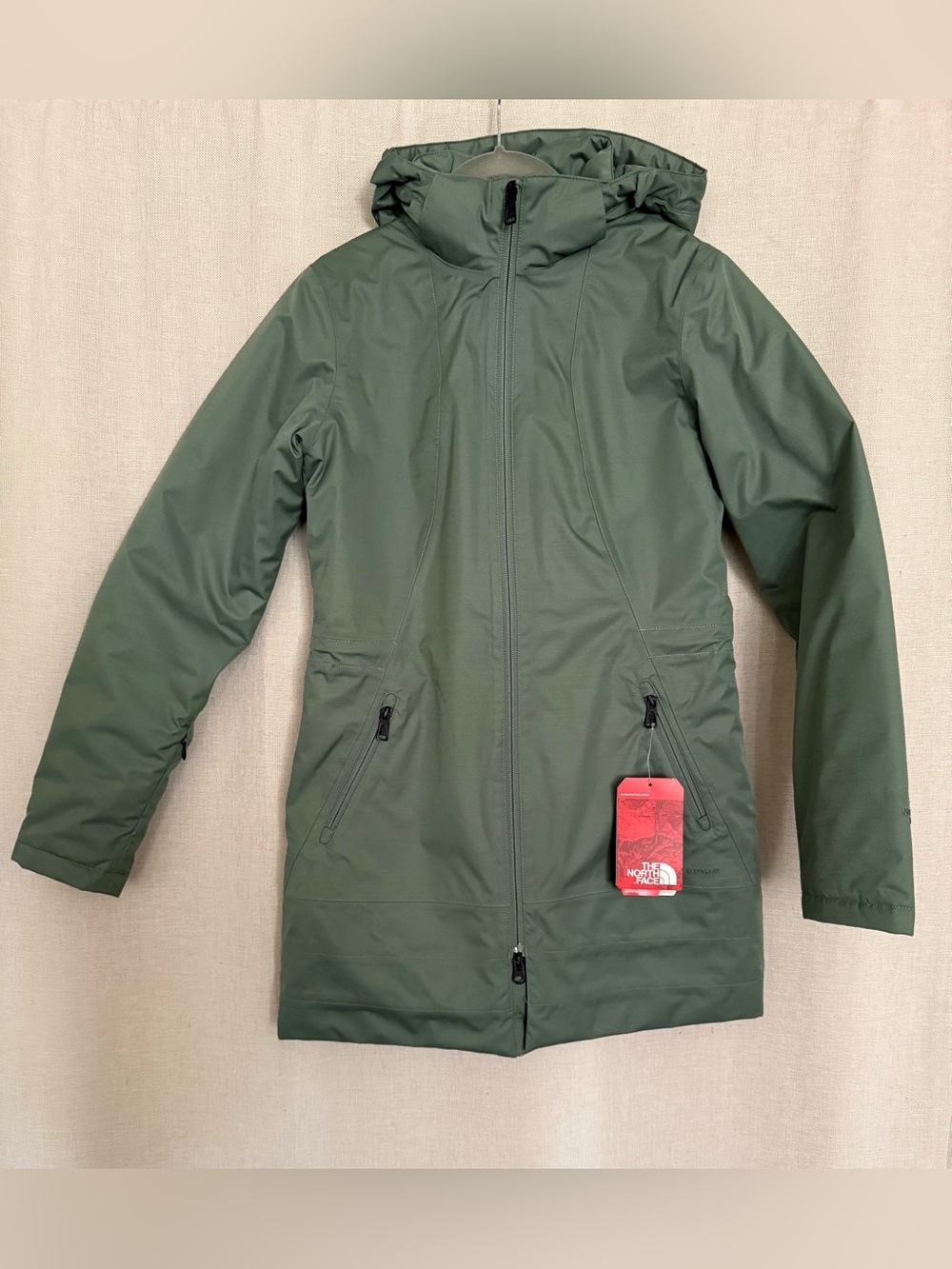 The North Face Women's Insulated Ancha Parka - Laurel Wreath Green, Size Small